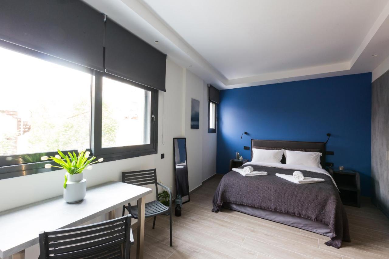12 Reasons Why Metaxourgeio Aparthotel Athén Kültér fotó