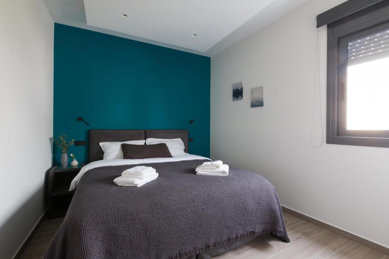 12 Reasons Why Metaxourgeio Aparthotel Athén Kültér fotó